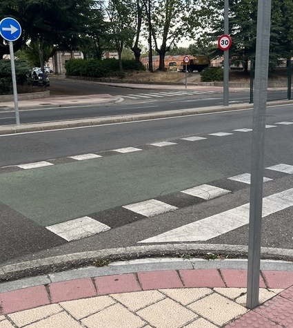 Cruze peatonal Av. Gijón entre Eras y Canal