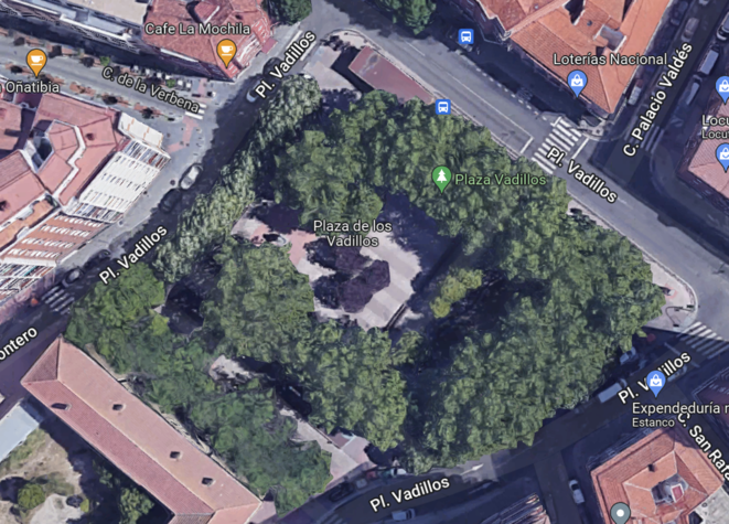 Plaza Vadillos con la zona central 